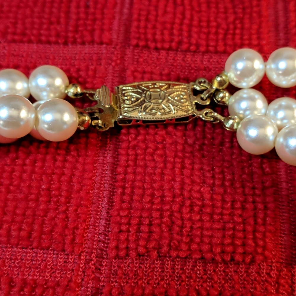 *. Choker - Picture 2 of 9